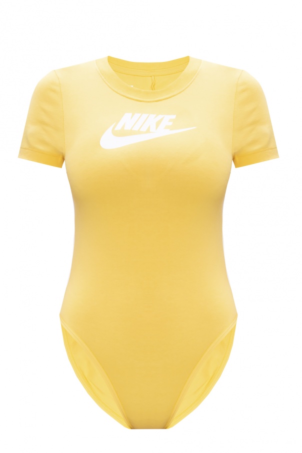 Nike Body with logo